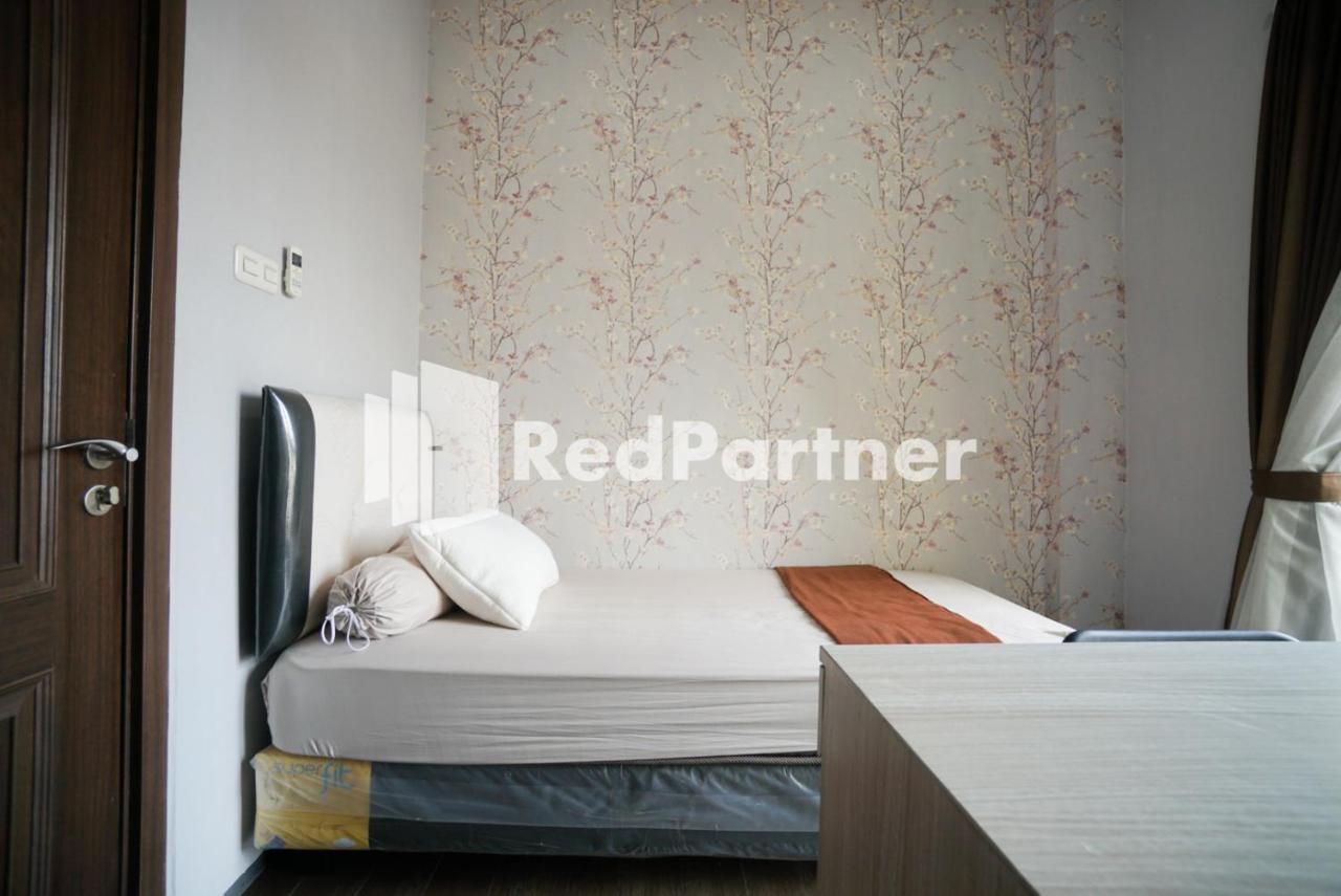 Toba Mansion Syariah Near Benhil Redpartner Otel Cakarta Dış mekan fotoğraf