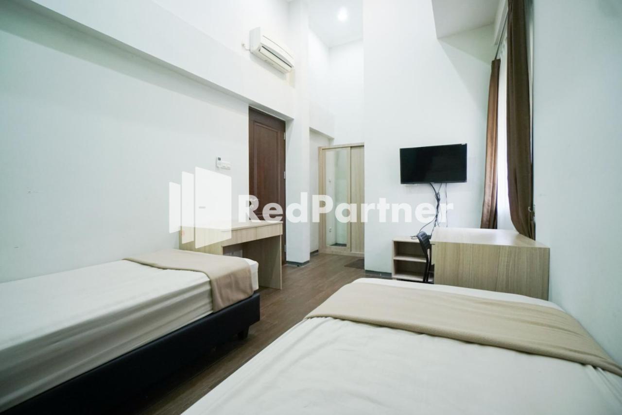 Toba Mansion Syariah Near Benhil Redpartner Otel Cakarta Dış mekan fotoğraf