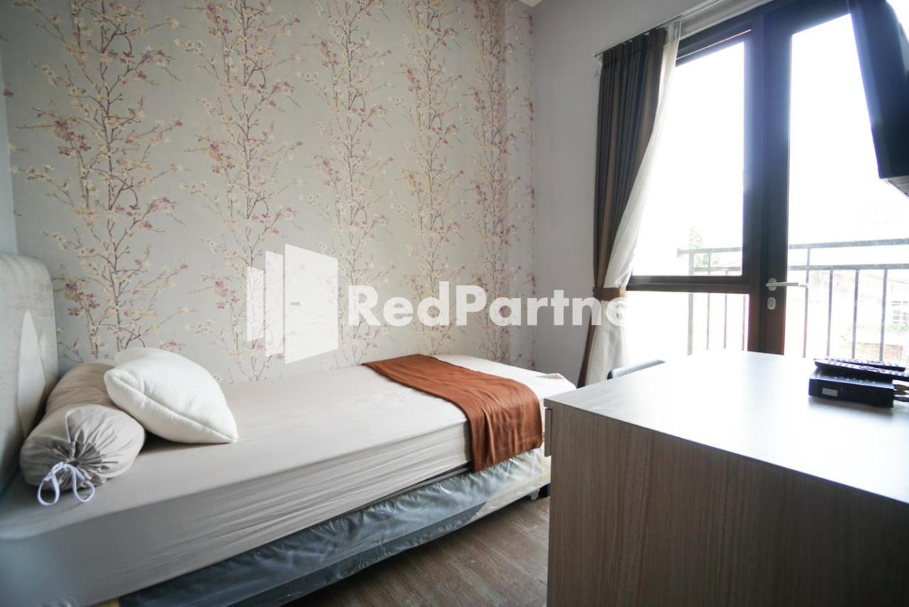 Toba Mansion Syariah Near Benhil Redpartner Otel Cakarta Dış mekan fotoğraf