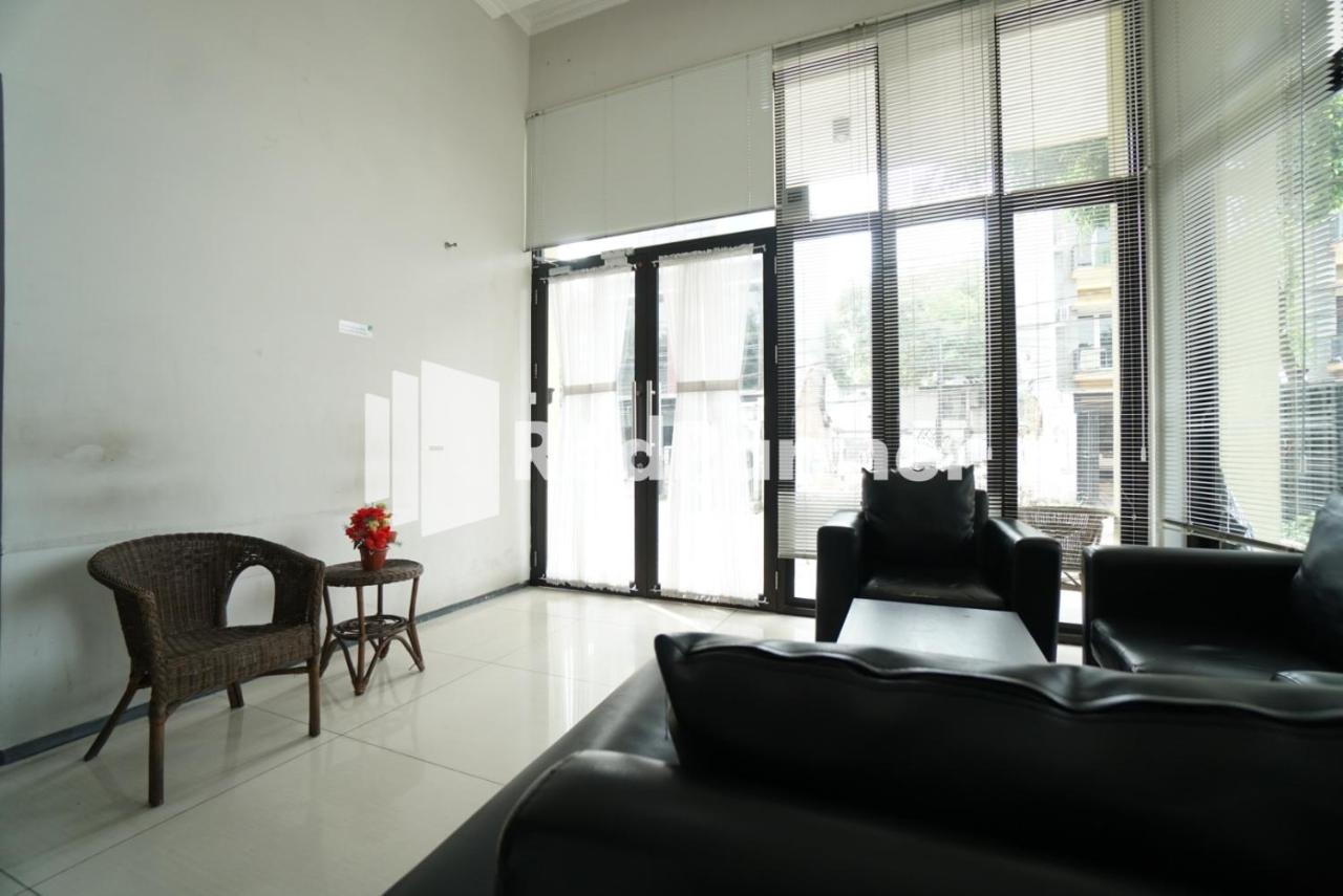 Toba Mansion Syariah Near Benhil Redpartner Otel Cakarta Dış mekan fotoğraf